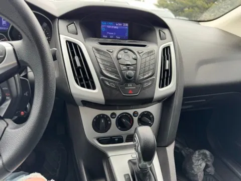 More photos of 2013 Ford Focus SE at Hi Lo Auto Sales - Frederick - Route 40, MD