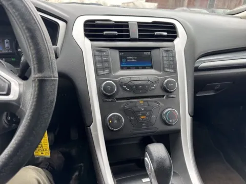 More photos of 2016 Ford Fusion SE at Hi Lo Auto Sales - Frederick - Route 40, MD