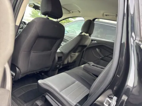 Photos of 2015 Ford Escape SE for sale in Frederick, MD at Hi Lo Auto Sales - Frederick - Route 40