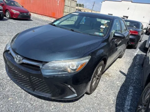 Black 2015 Toyota Camry SE for sale in Frederick, MD
