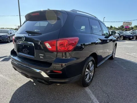 More photos of 2019 Nissan Pathfinder SL at Hi Lo Auto Sales - Frederick - Route 40, MD