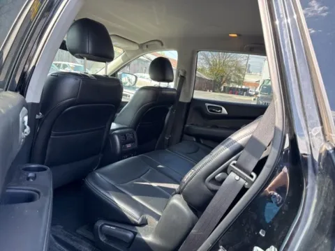 Photos of 2019 Nissan Pathfinder SL for sale in Frederick, MD at Hi Lo Auto Sales - Frederick - Route 40