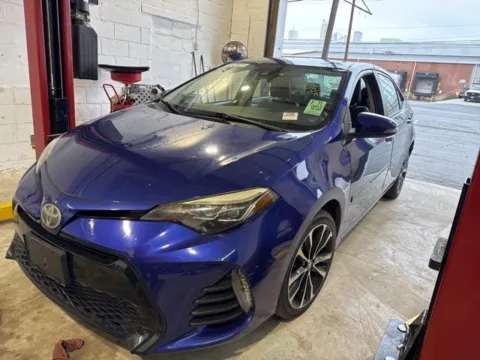 Red 2017 Toyota Corolla SE for sale in Frederick, MD