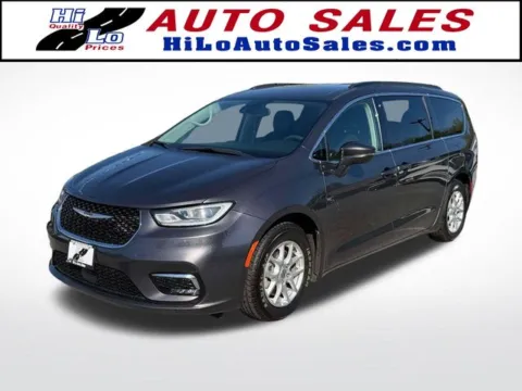 Unknown 2022 Chrysler Pacifica Touring L for sale in Frederick, MD