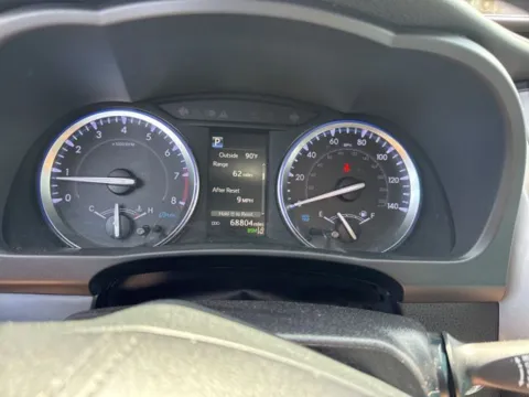 More photos of 2019 Toyota Highlander XLE at Hi Lo Auto Sales - Frederick - Route 40, MD