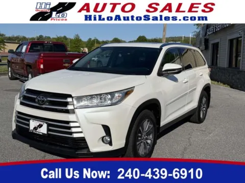 White 2019 Toyota Highlander XLE for sale in Frederick, MD