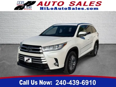 White 2019 Toyota Highlander XLE for sale in Frederick, MD