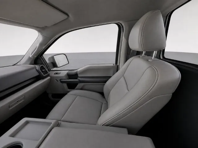 Ford F-150 photo 18