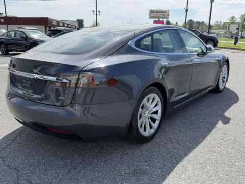 More photos of 2016 Tesla Model S 90D at Hi Lo Auto Sales - Frederick - Route 40, MD