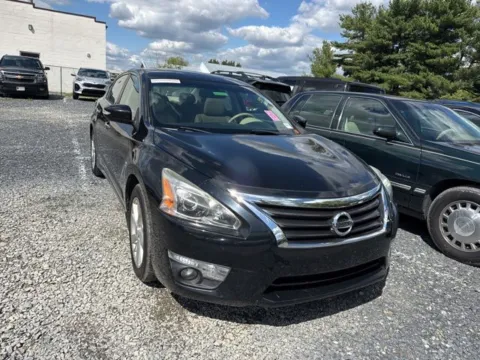 Black 2014 Nissan Altima 2.5 SL for sale in Frederick, MD