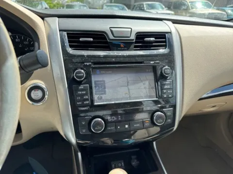 More photos of 2014 Nissan Altima 2.5 SL at Hi Lo Auto Sales - Frederick - Route 40, MD