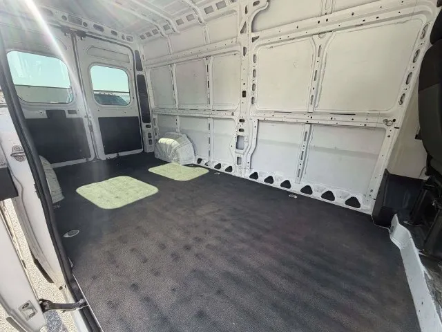 Ram ProMaster 2500 photo 10