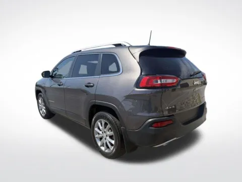 Another view of 2018 Jeep Cherokee Limited for sale in Frederick, MD at Hi Lo Auto Sales