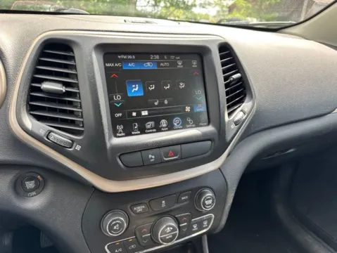 More photos of 2018 Jeep Cherokee Limited at Hi Lo Auto Sales - Frederick - Route 40, MD