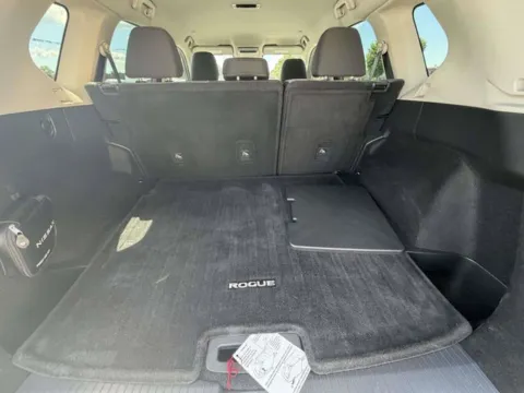 More photos of 2022 Nissan Rogue SV at Hi Lo Auto Sales, MD