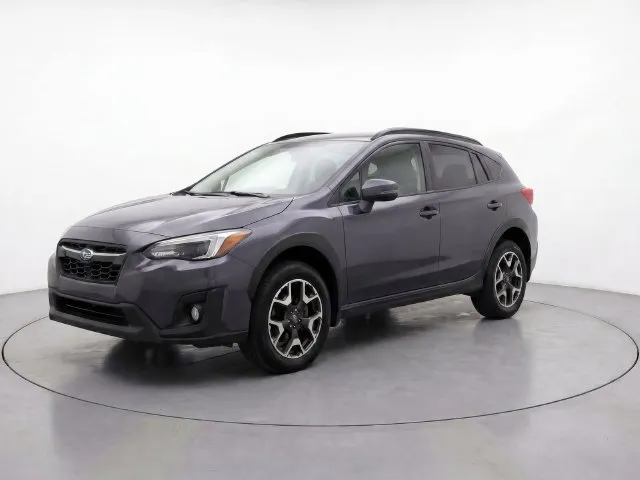 Subaru Crosstrek photo 2