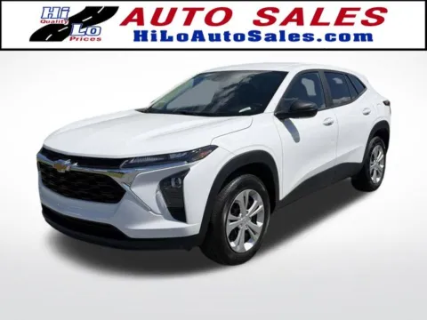 White 2024 Chevrolet Trax LS for sale in Frederick, MD