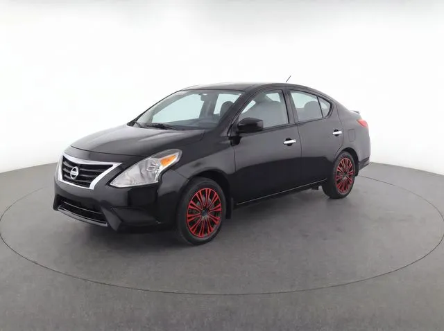 2019 Nissan Versa 1.6 SV CVT's photo