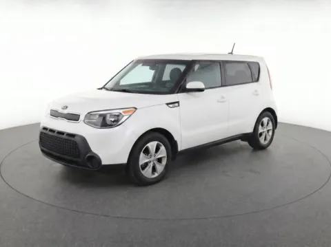 White 2016 Kia Soul for sale in Frederick, MD
