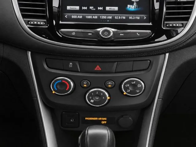 Chevrolet Trax photo 18