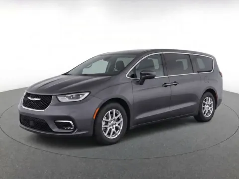 Unknown 2023 Chrysler Pacifica Touring L for sale in Frederick, MD