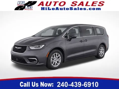 Unknown 2023 Chrysler Pacifica Touring L for sale in Frederick, MD