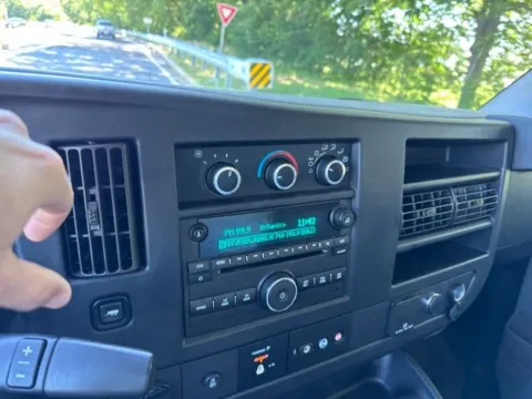 More photos of 2018 GMC Savana Cutaway 4500 4500 Van at Hi Lo Auto Sales, MD