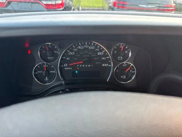 GMC Savana photo 16