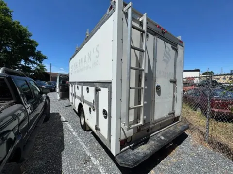 Another view of 2018 GMC Savana Cutaway 4500 4500 Van for sale in Frederick, MD at Hi Lo Auto Sales