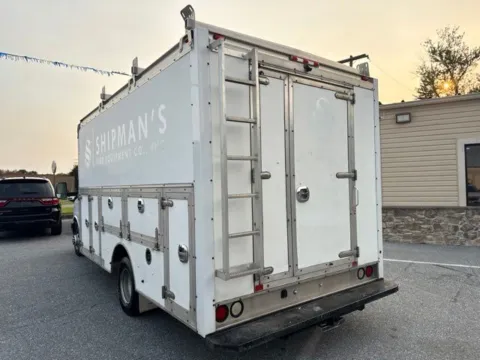 More photos of 2018 GMC Savana Cutaway 4500 4500 Van at Hi Lo Auto Sales, MD