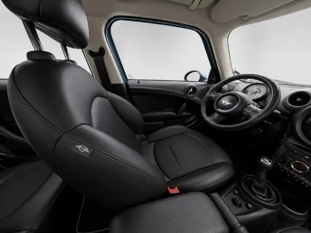 Mini Cooper photo 17