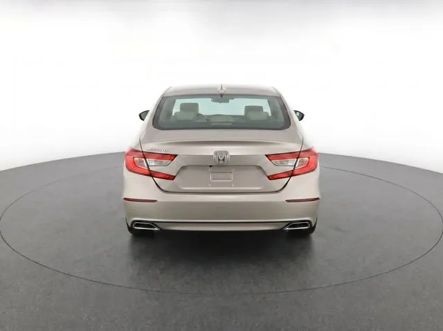 2019 Honda Accord EX - Photo 8