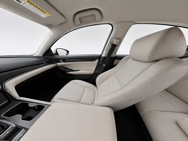 2019 Honda Accord EX - Photo 11