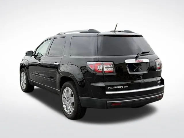 GMC Acadia photo 3
