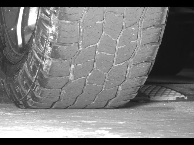 Chevrolet Silverado photo 15