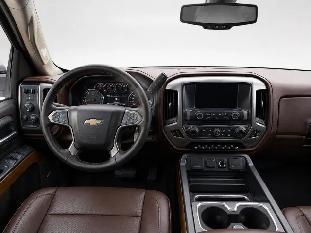 Chevrolet Silverado photo 28