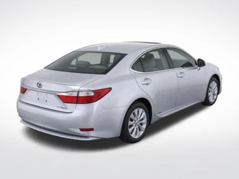 More photos of 2013 Lexus ES 300h at Hi Lo Auto Sales, MD