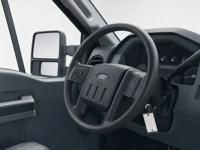 Ford F-250SD photo 23