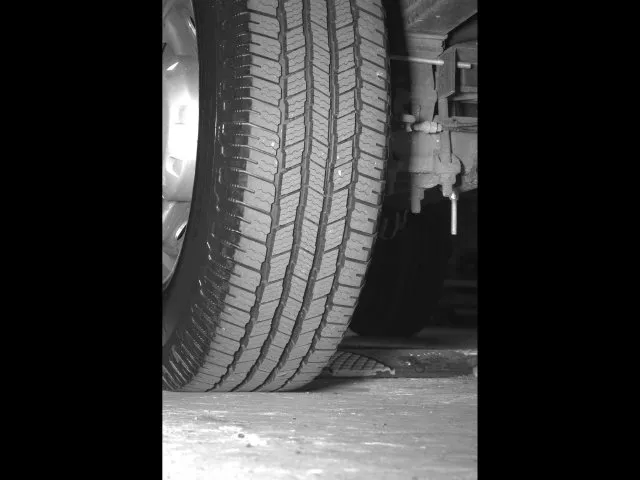 Ford F-250SD photo 16