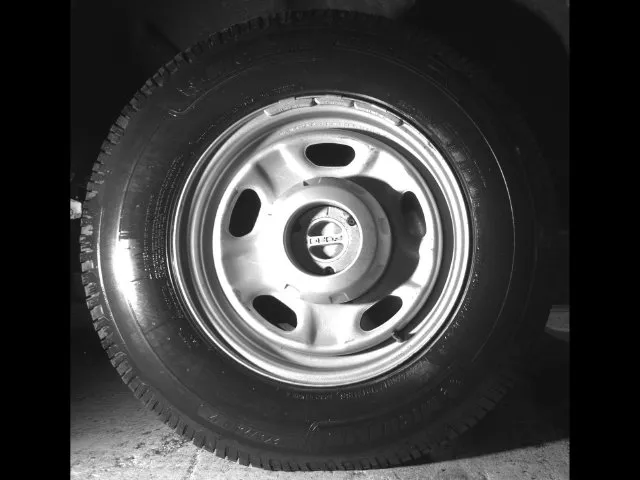 Ford F-250SD photo 9
