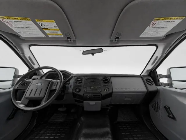 Ford F-250SD photo 20