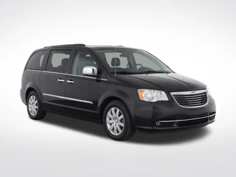 Photos of 2012 Chrysler Town & Country Touring-L for sale in Frederick, MD at Hi Lo Auto Sales