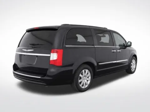 More photos of 2012 Chrysler Town & Country Touring-L at Hi Lo Auto Sales, MD