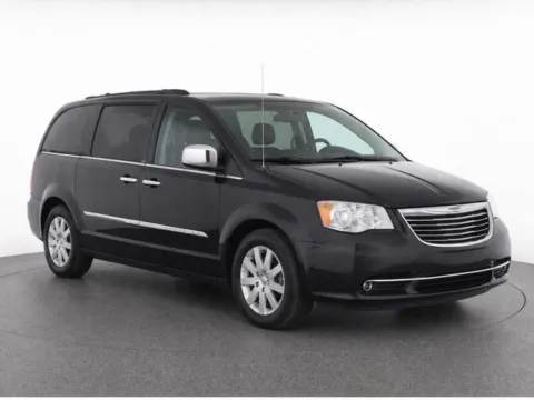Photos of 2012 Chrysler Town & Country Touring-L for sale in Frederick, MD at Hi Lo Auto Sales