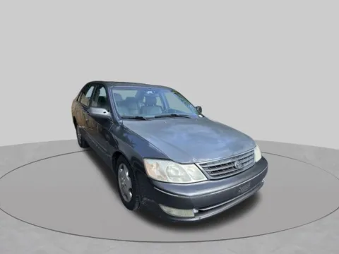 Another view of 2004 Toyota Avalon XLS for sale in Frederick, MD at Hi Lo Auto Sales
