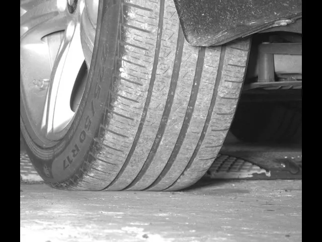 BMW 3 Series photo 15