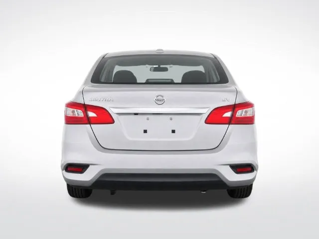 Nissan Sentra photo 6
