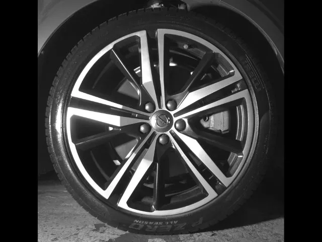 Volvo S60 photo 10