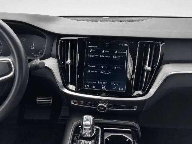 Volvo S60 photo 23
