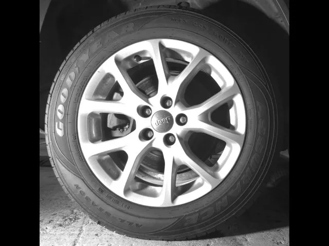 Jeep Cherokee photo 12